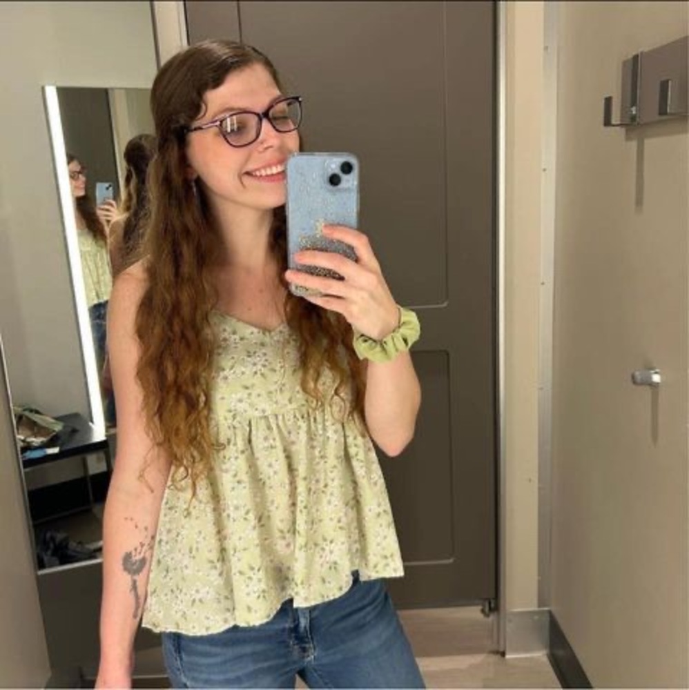 Meet your Posher, Casie